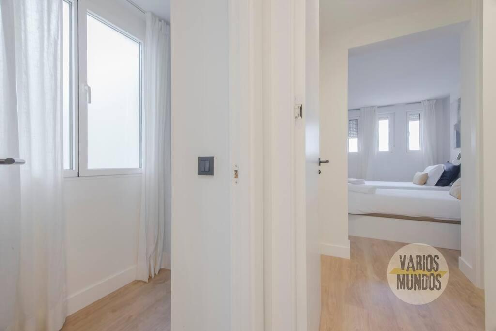 Deluxe Interior Design En La Plaza De Chueca Apartamento