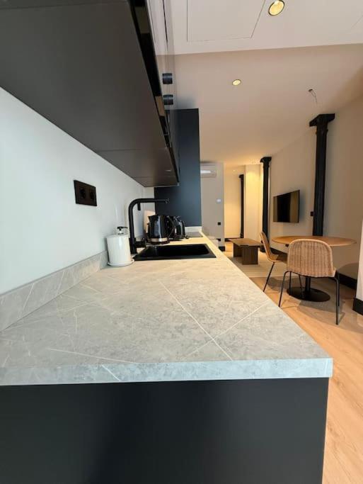 Acogedor Loft Para 2 En Duque De Rivas-centro Apartamento *
