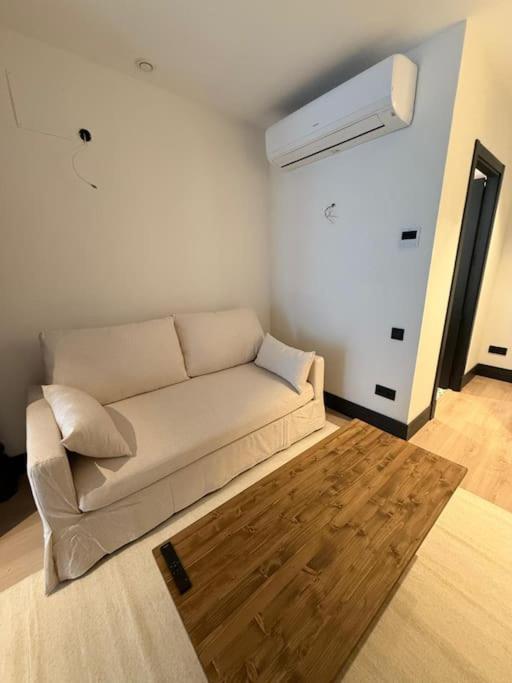 Apartamento Acogedor Loft Para 2 En Duque De Rivas-centro *