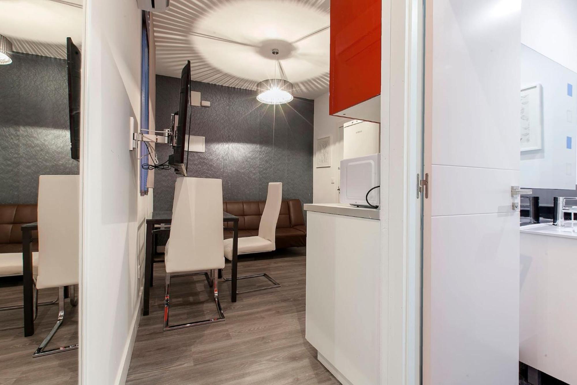 Day Callao Centro Gran Via Sol Malasana Apartment Madrid