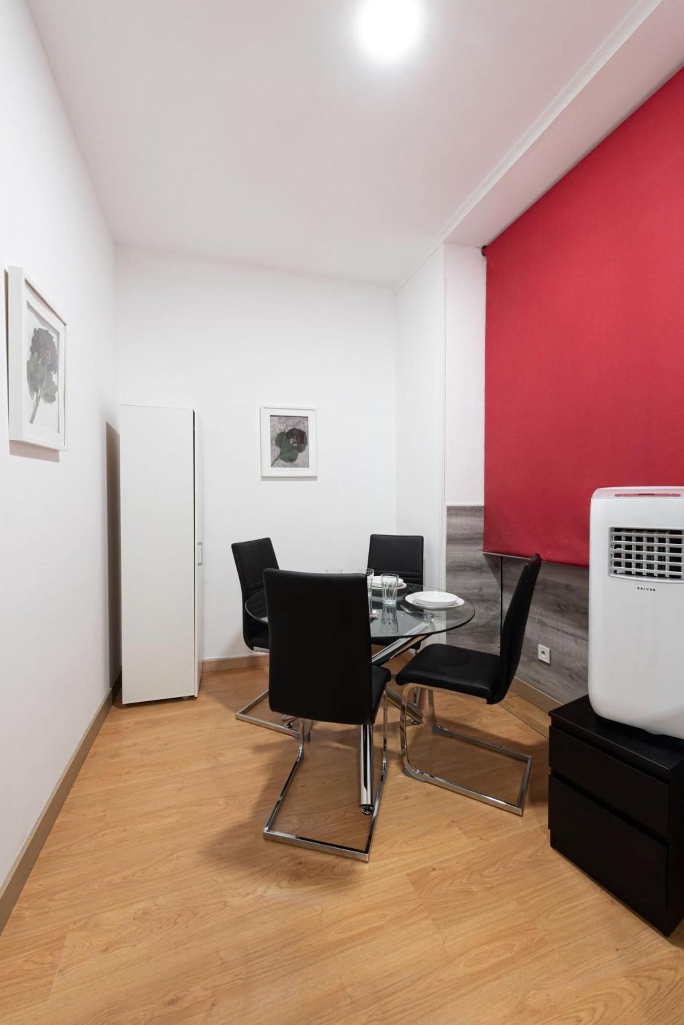 Apartamento Day Madera Centro Gran Via Sol Malasaña