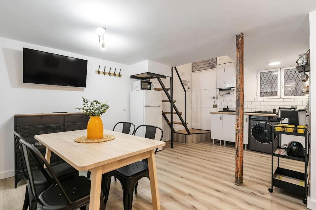 Apartment Acogedor Apto Tirso De Molina Madrid