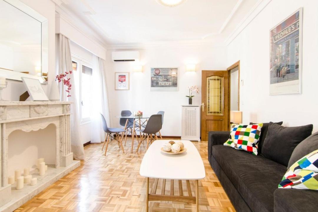 Huertas, 58 * Madrid