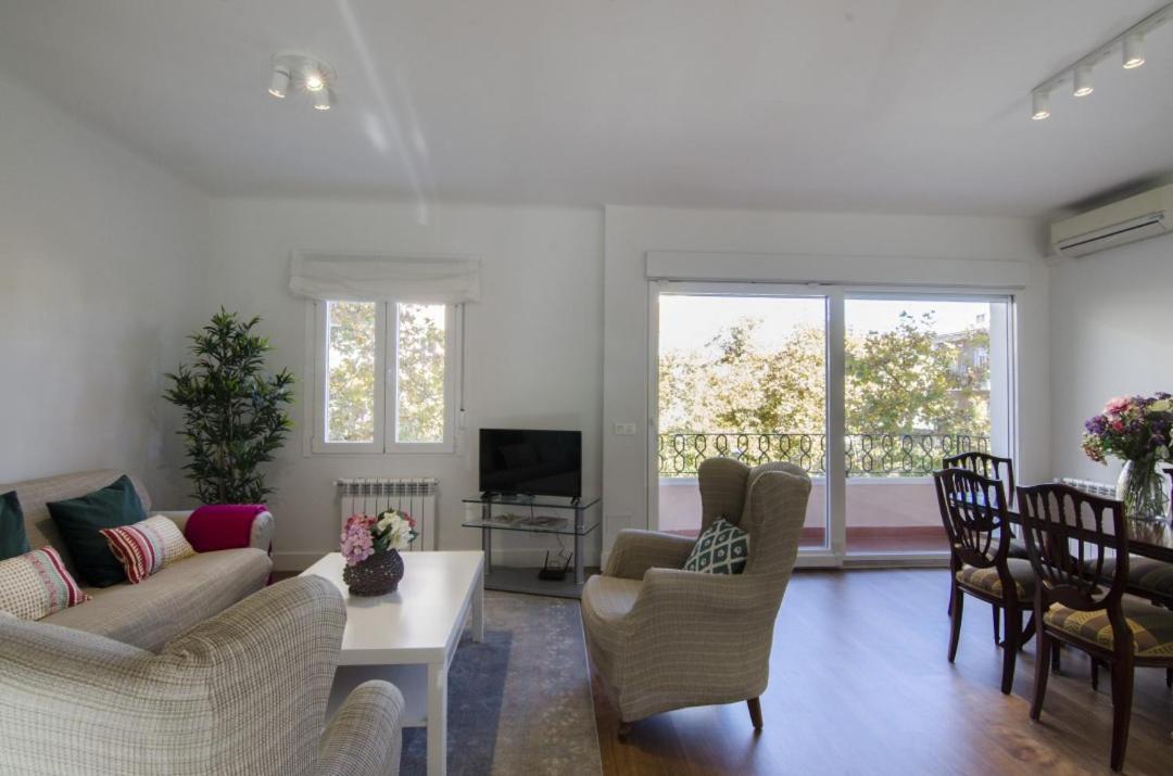 2 Bedrooms 2 Bathrooms Furnished - Bernabeu - Business Area With Terrace - Minty Apartamento Madrid
