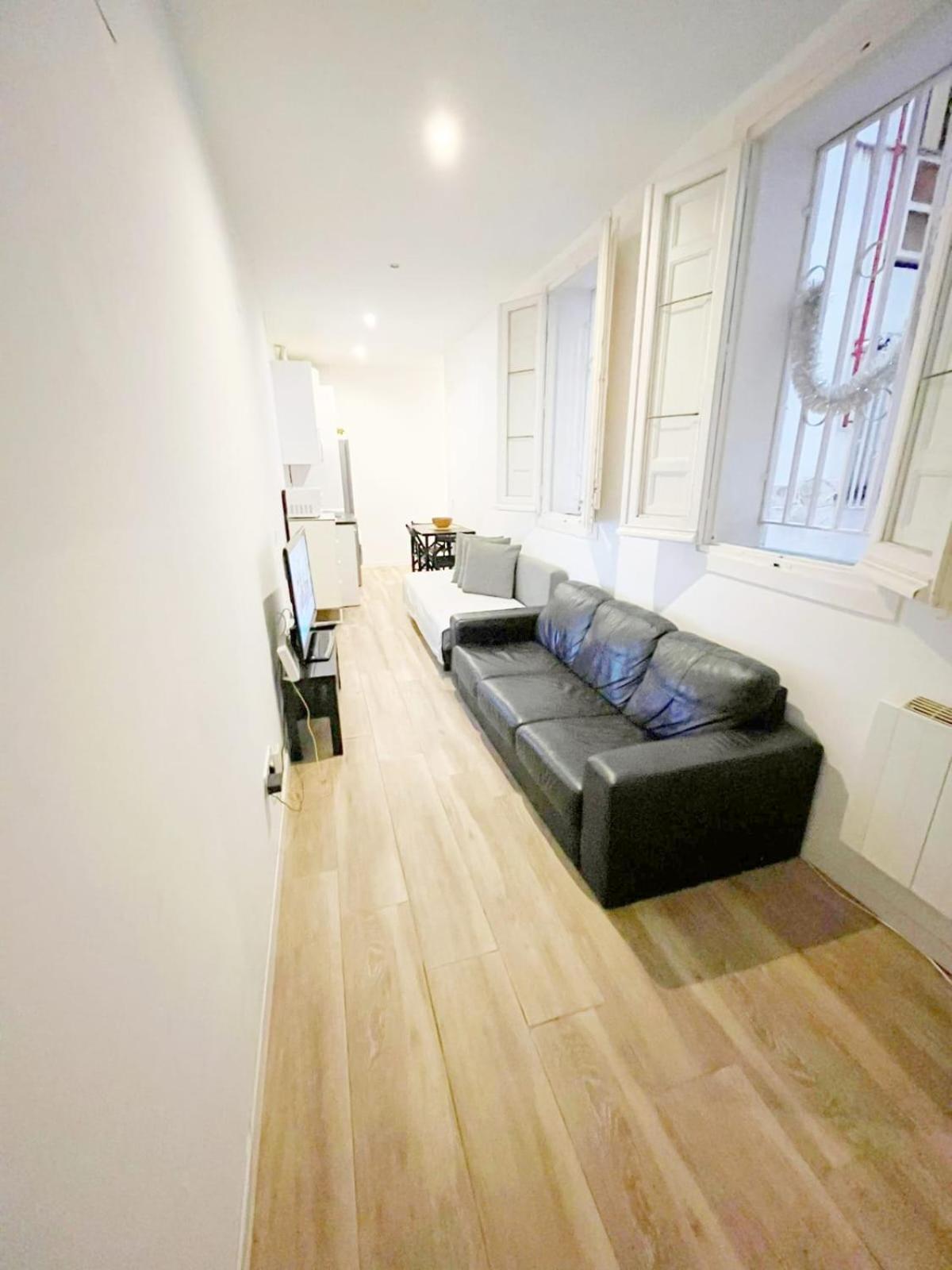 Apartamento Jm17 Piso 3 2 Banos Wifi Fibra