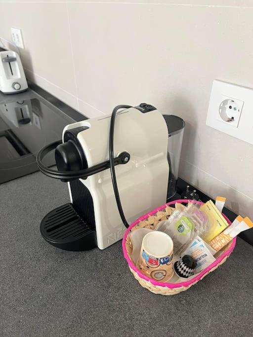 Apartamento Barajas-aeropuerto Mercurio B Madrid