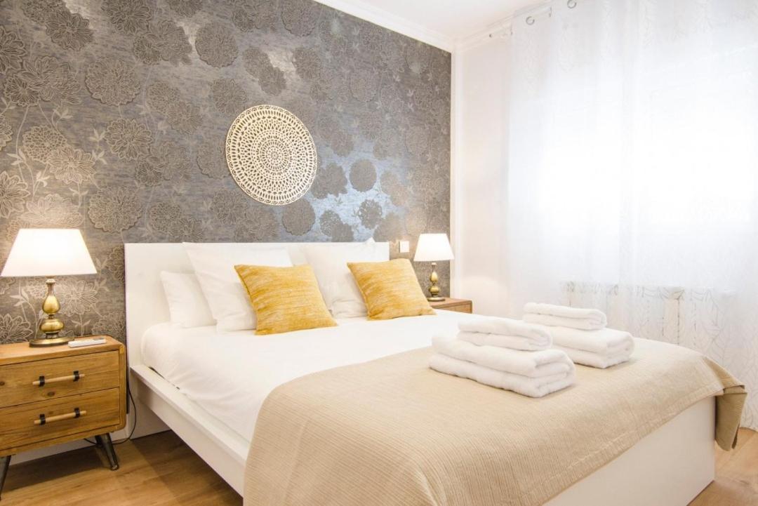 Modern And Cozy- 2 Bedrooms 2 Bathrooms- San Eugenio- Mintystay Apartment