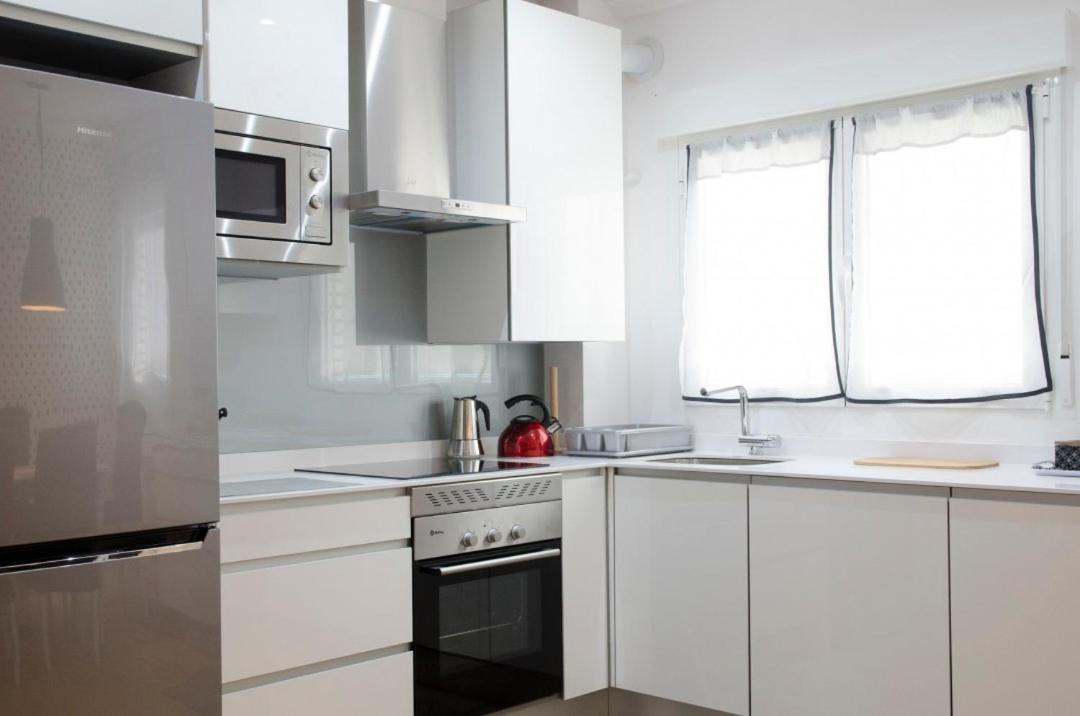 Apartment Modern And Cozy- 2 Bedrooms 2 Bathrooms- San Eugenio- Mintystay Madrid