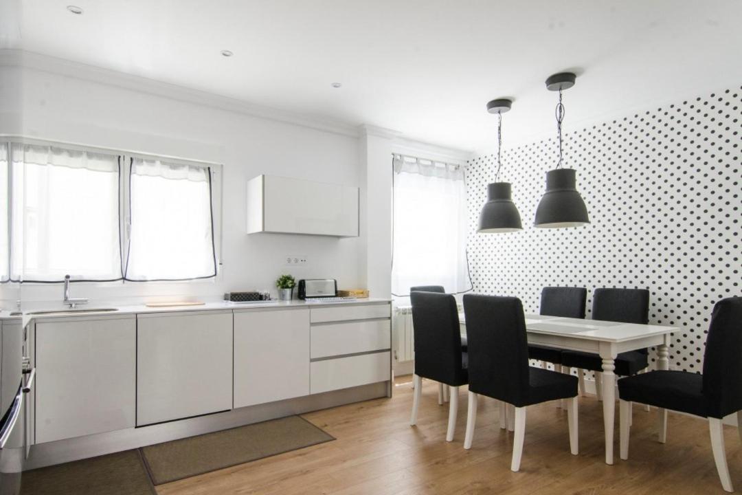 Modern And Cozy- 2 Bedrooms 2 Bathrooms- San Eugenio- Mintystay Madrid