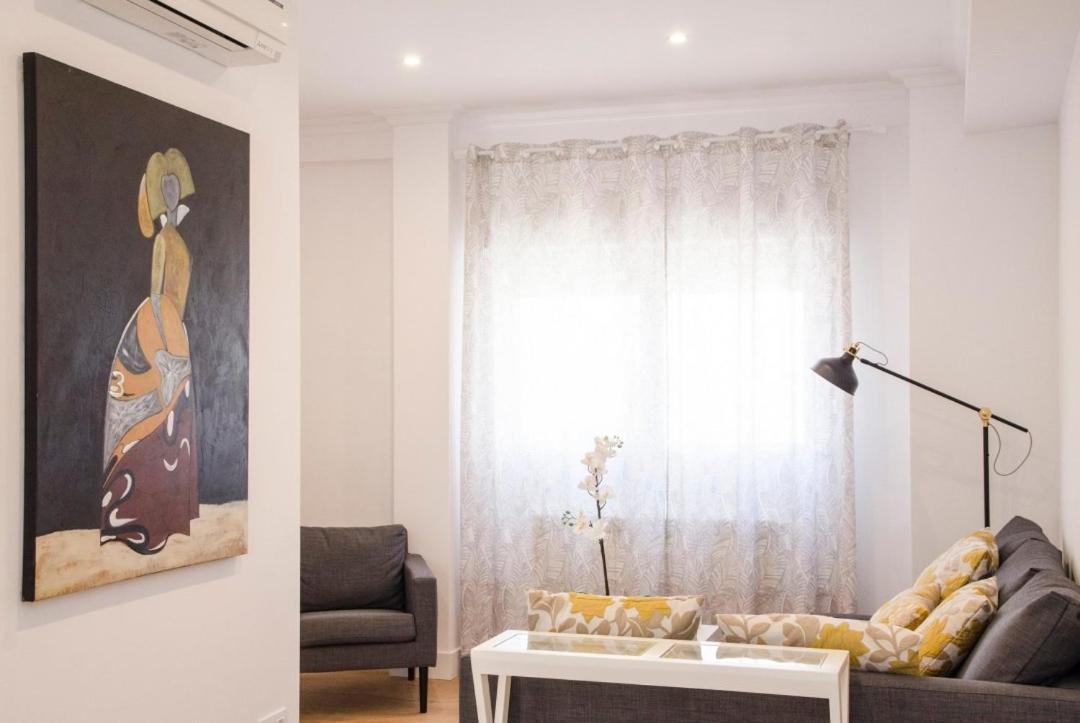 Apartment Modern And Cozy- 2 Bedrooms 2 Bathrooms- San Eugenio- Mintystay *