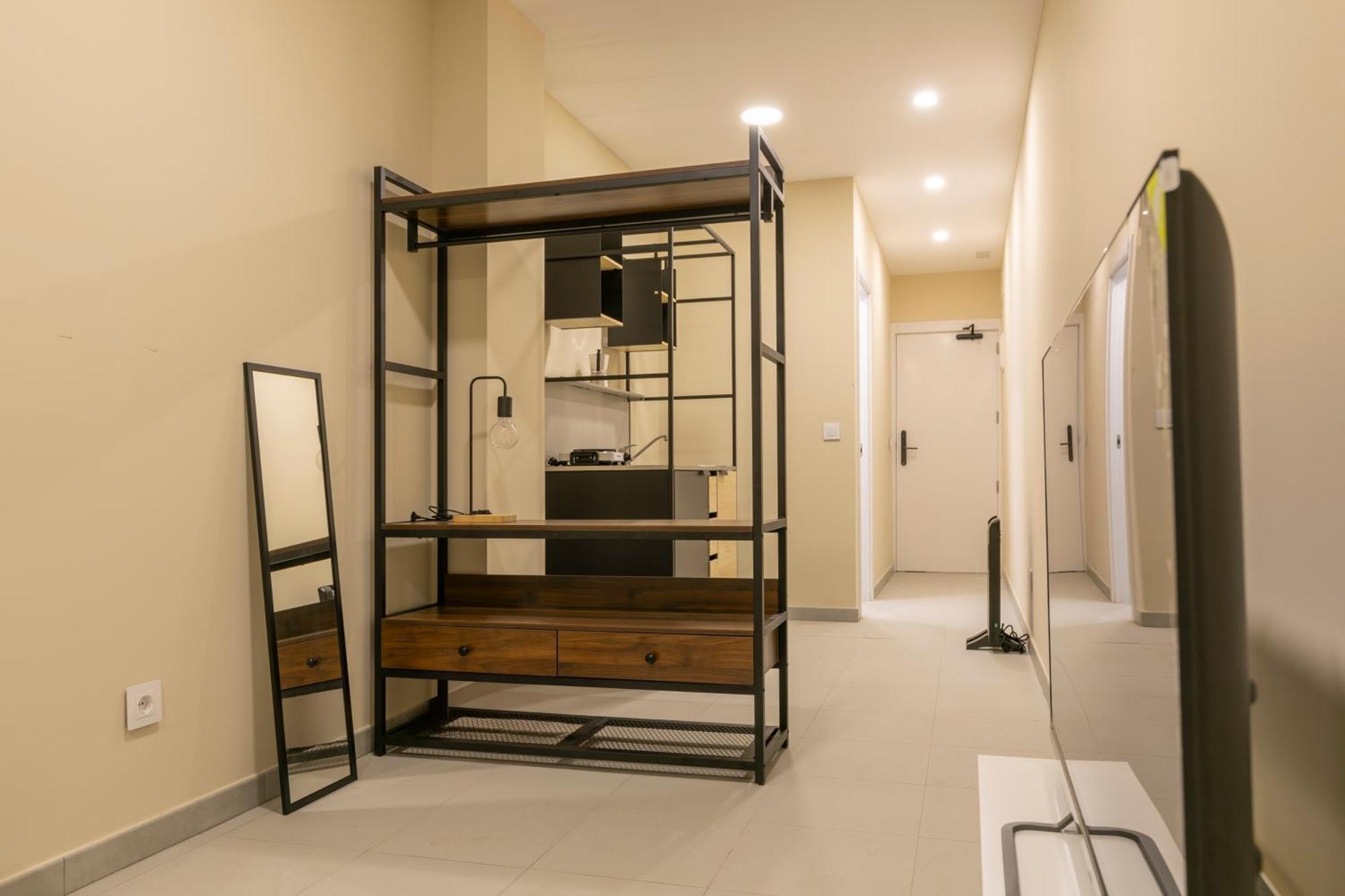 Homeabout Smart Bravo Murillo - Sin Recepcion *