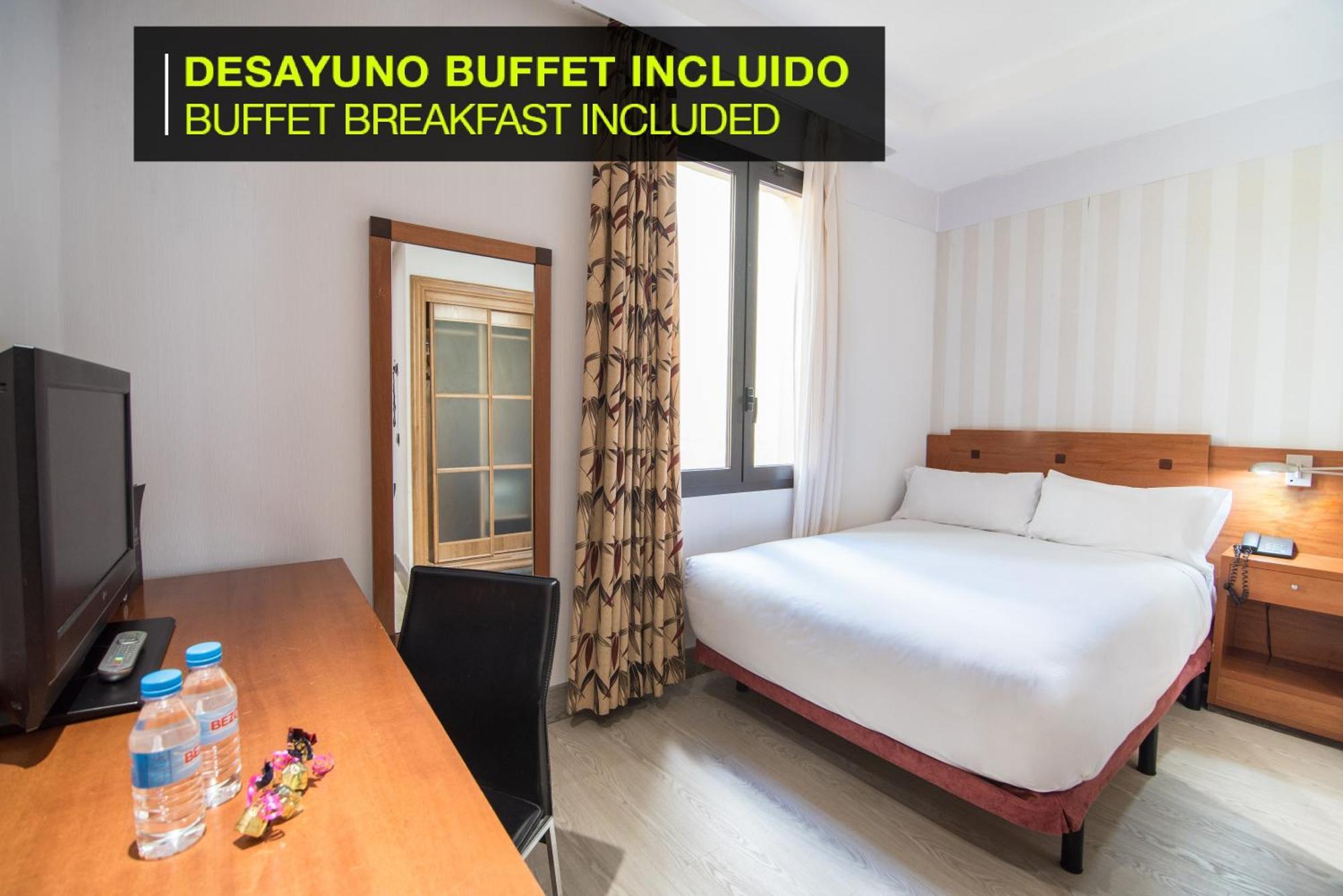 Petit Palace Preciados Hotel 3*