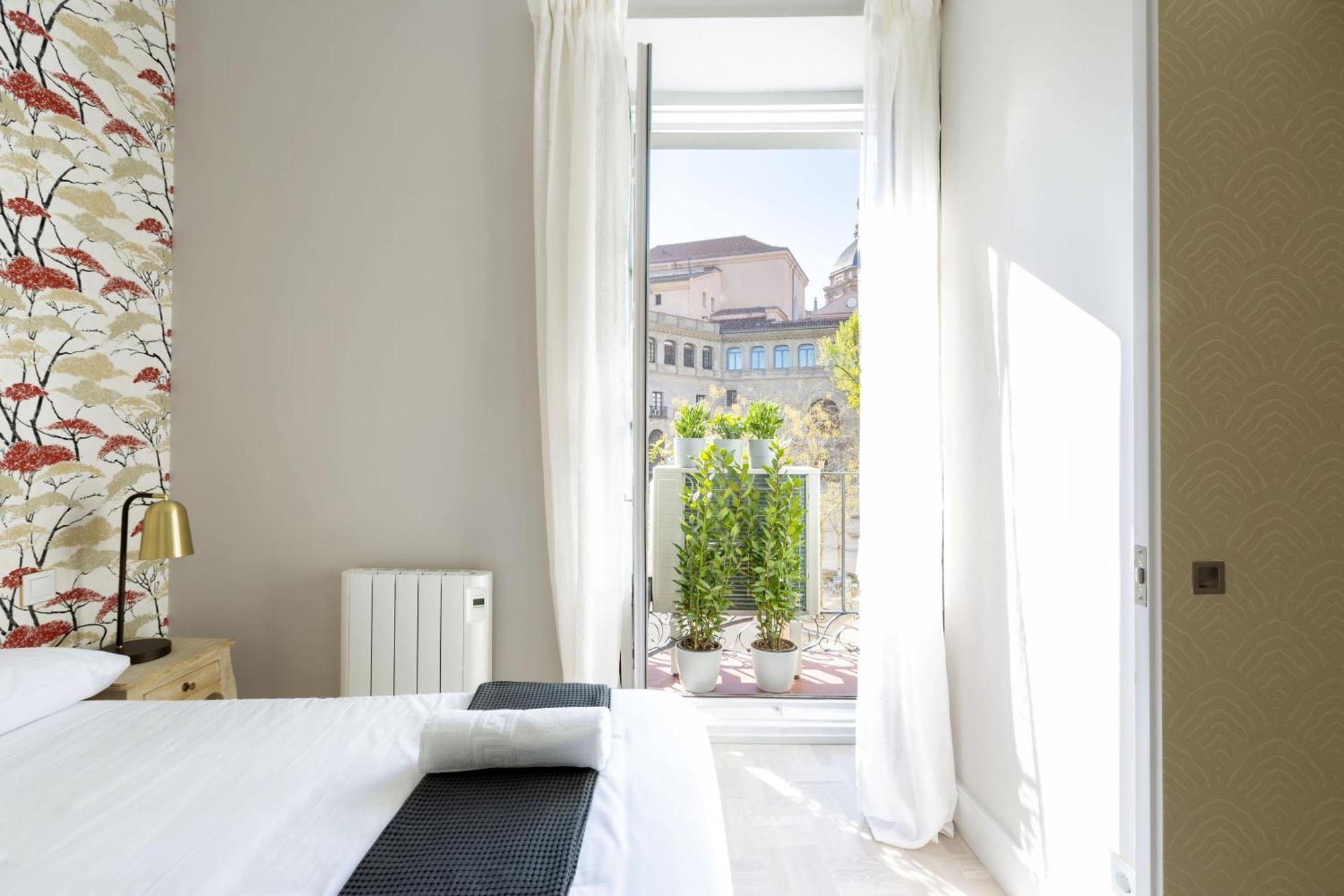 Apartamento Precioso En La Plaza De La Paja Latina