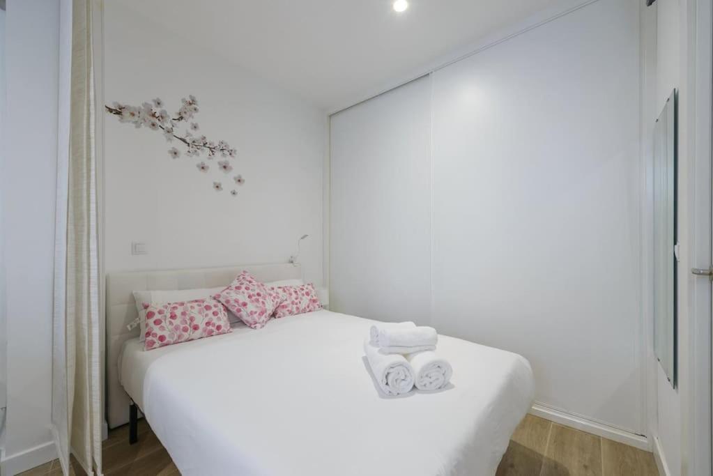 Apartamento Estudio Cerca De Metropolitano, Aeropuerto Y Ifema *