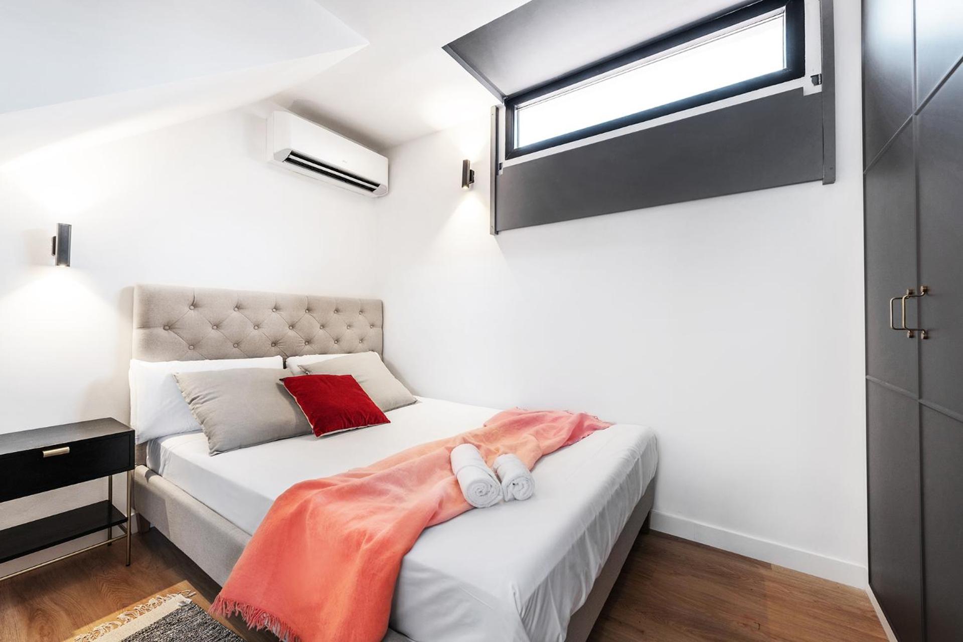 Apartment Bright Cozy -2beds 1bath-tirso De Molina Madrid