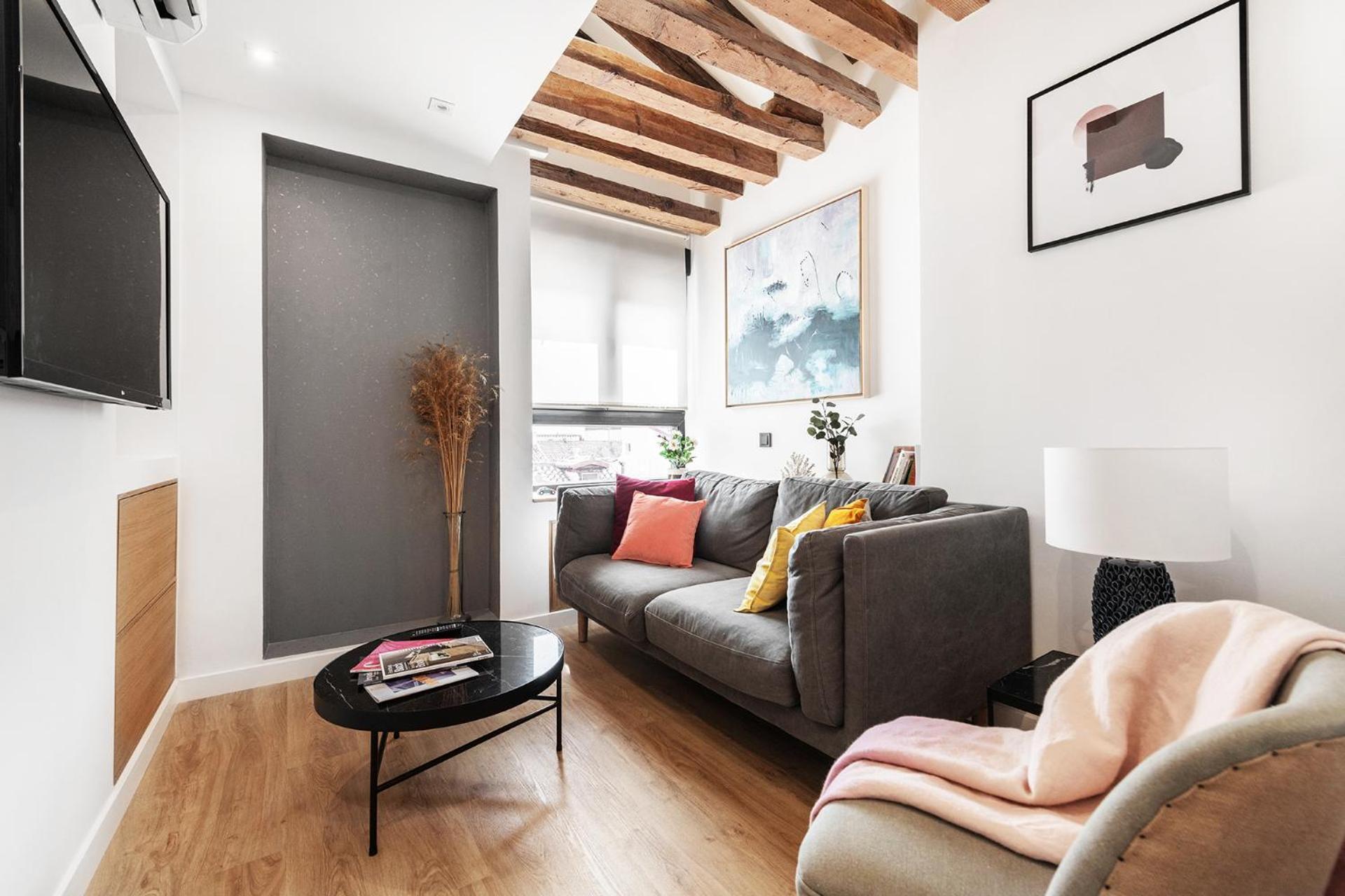 Bright Cozy -2beds 1bath-tirso De Molina