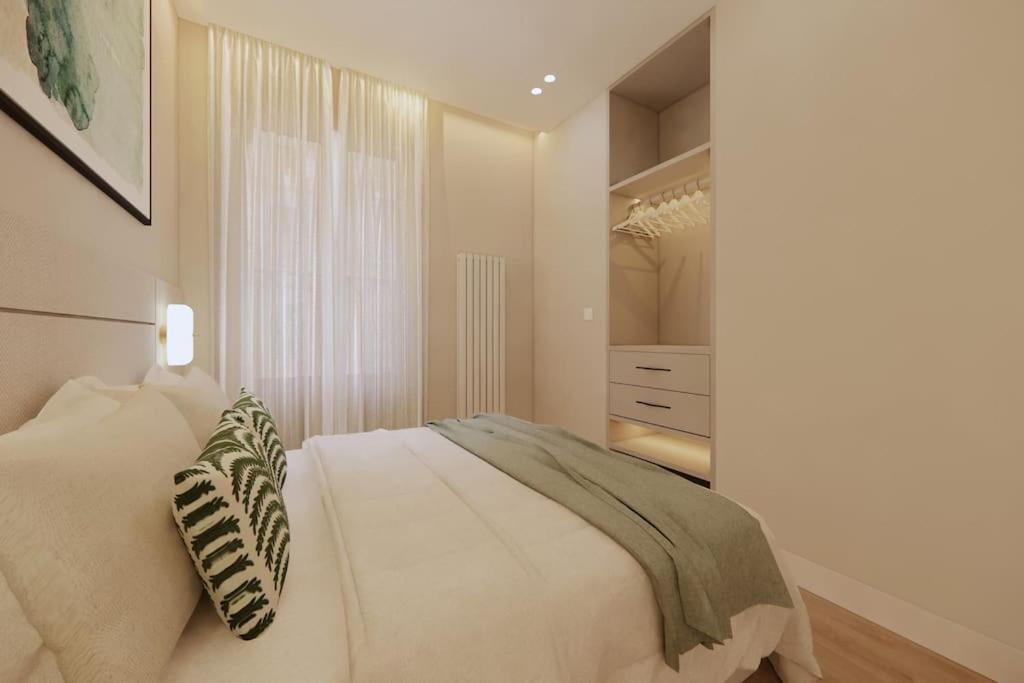 Fuencarral Living 7br 7bh Сasa de vacaciones