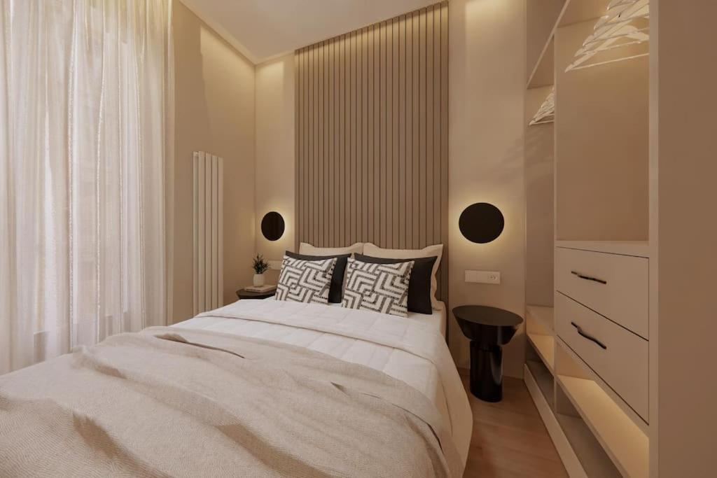 Fuencarral Living 7br 7bh Madrid