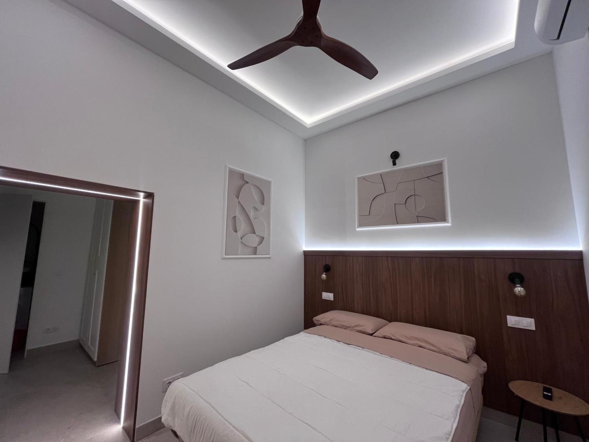 E8 Delux Plaza Mayor Apartamento