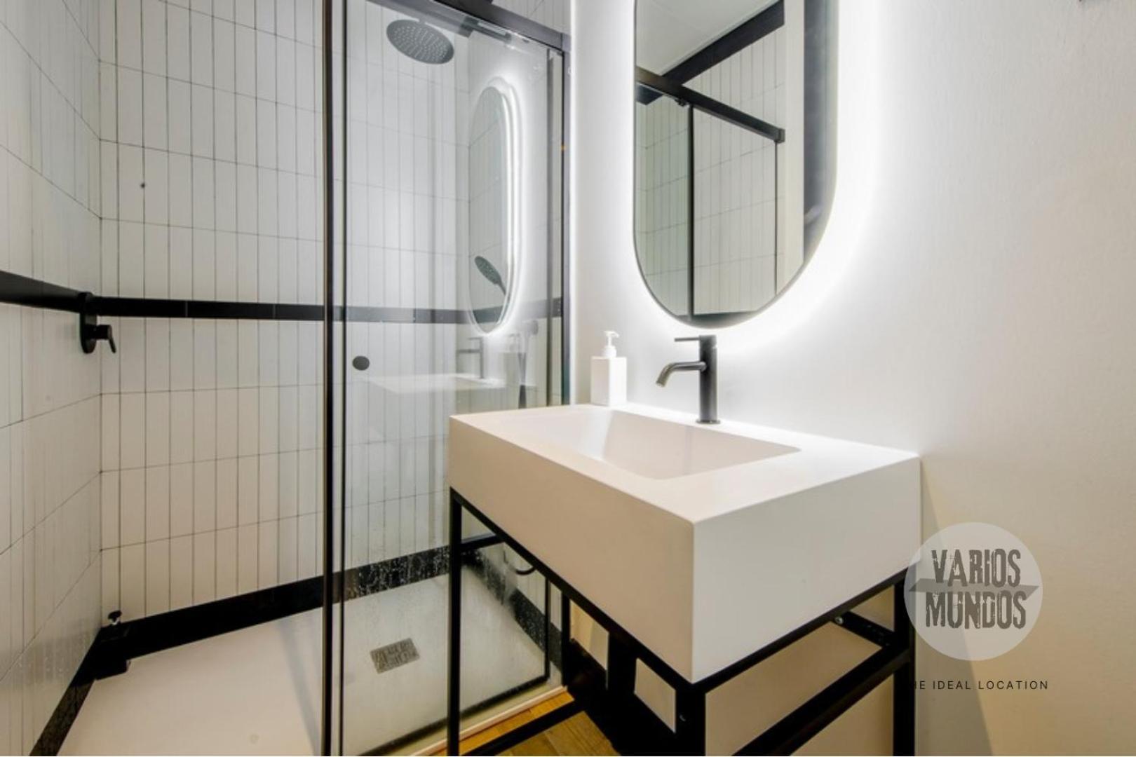 Glamour Madrileno 6, Vive En Calle Del Aguila E3 Madrid