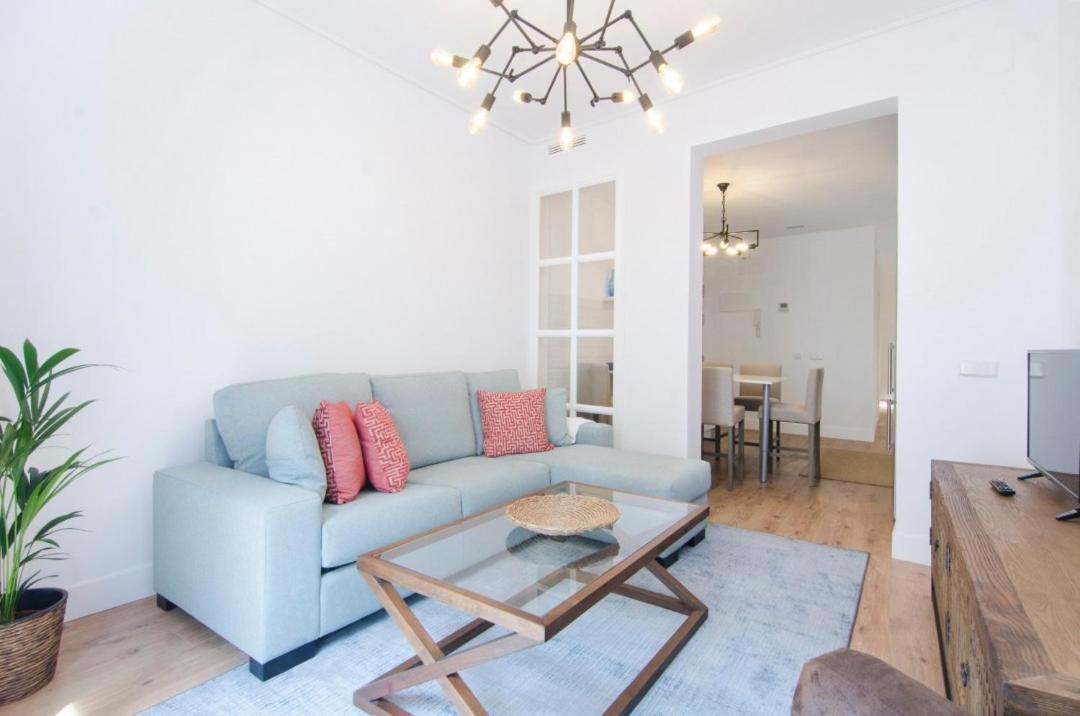 Pelayo, 8 Apartamento *