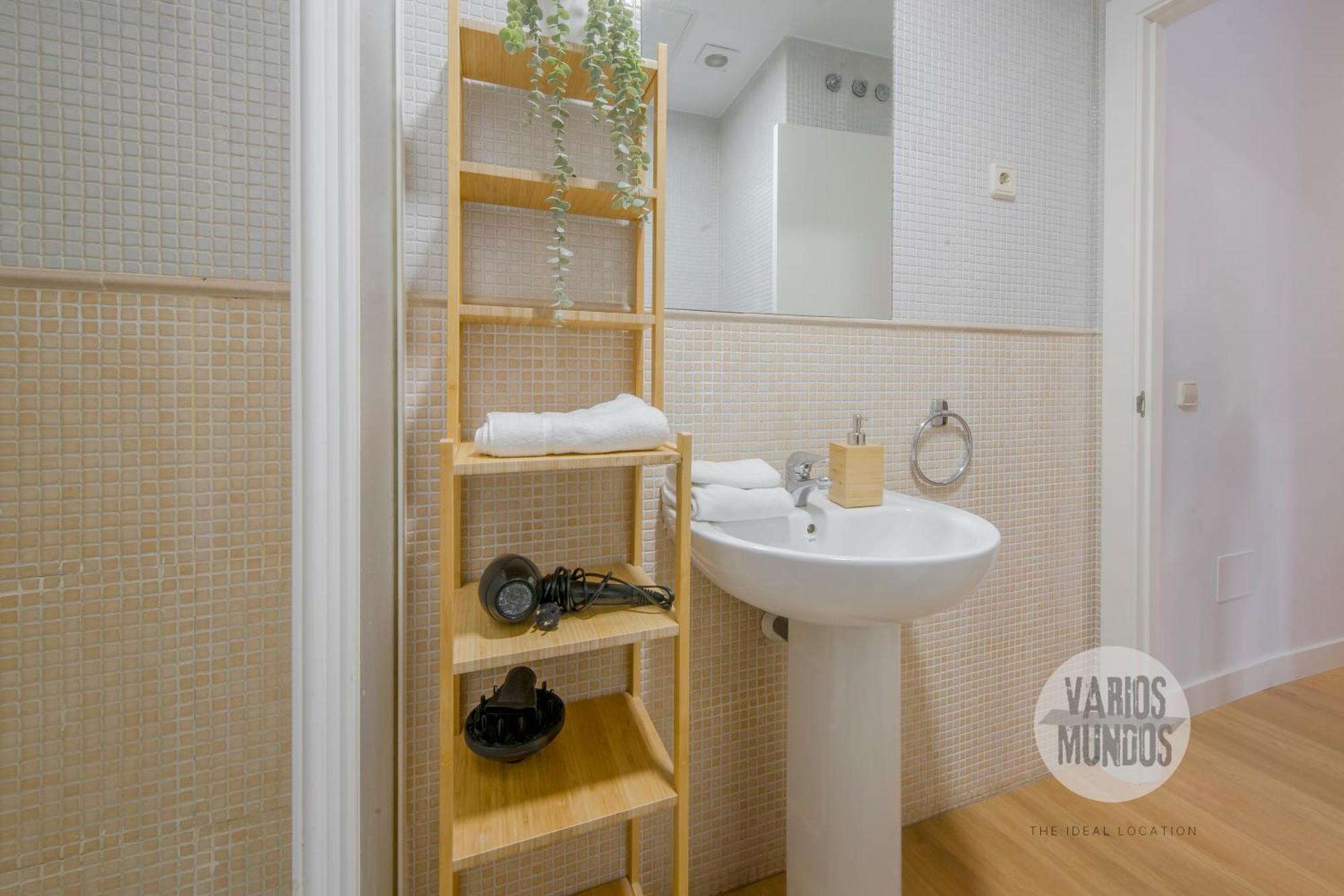 Apartamento Descanso 3 En Sol, Ven A Concepcion Jeronima Madrid