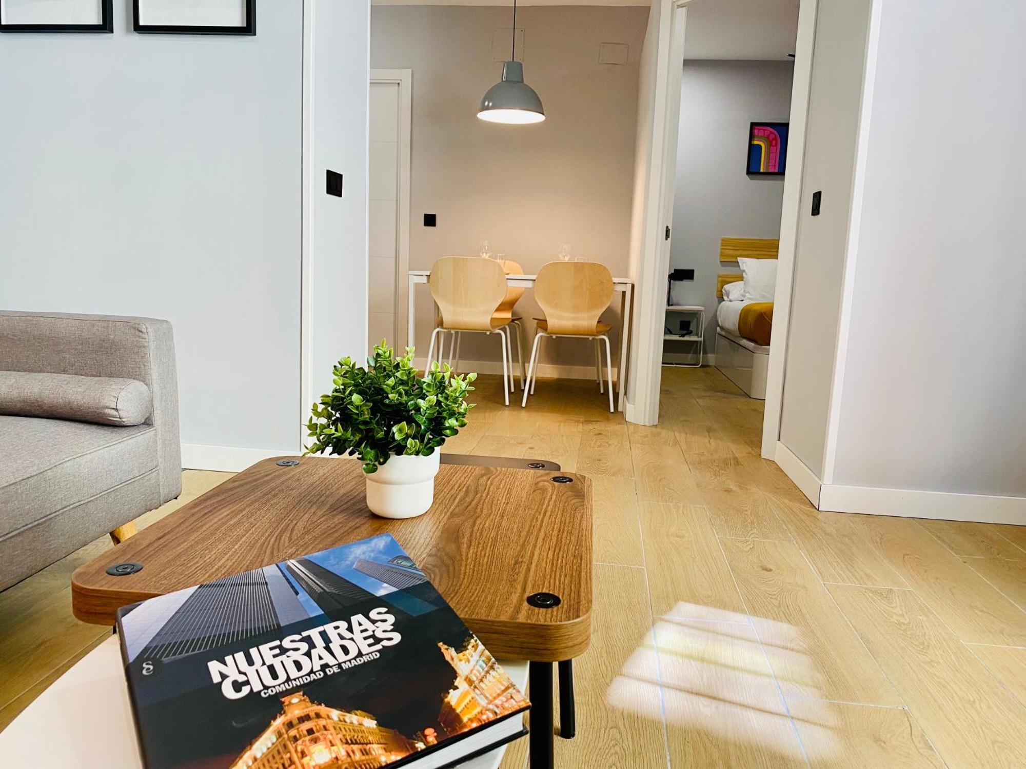 D1 Moderno En El Centro De Apartamento Madrid
