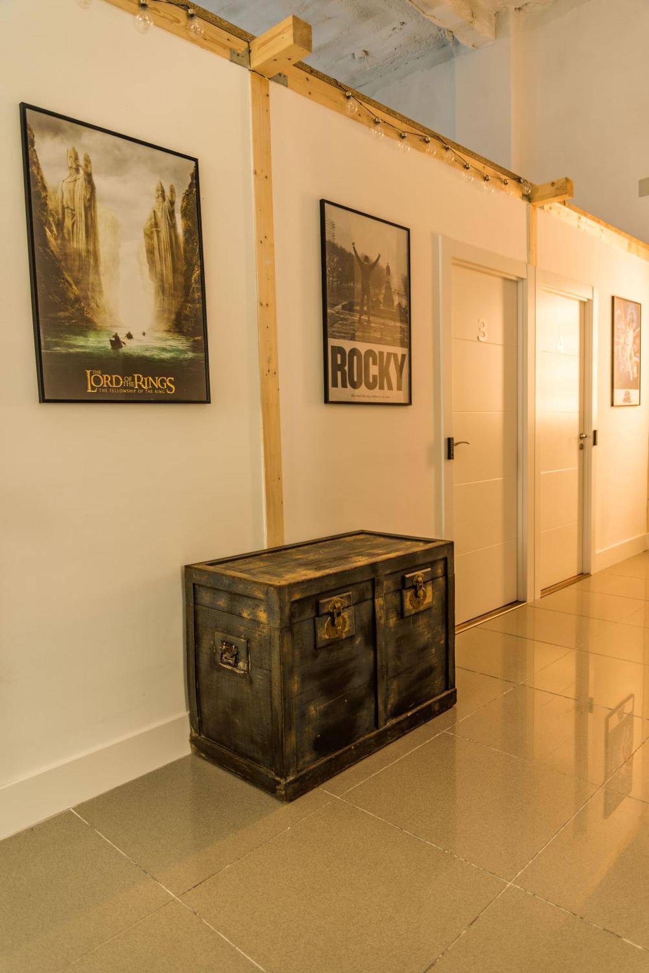 Isabel Hotel *