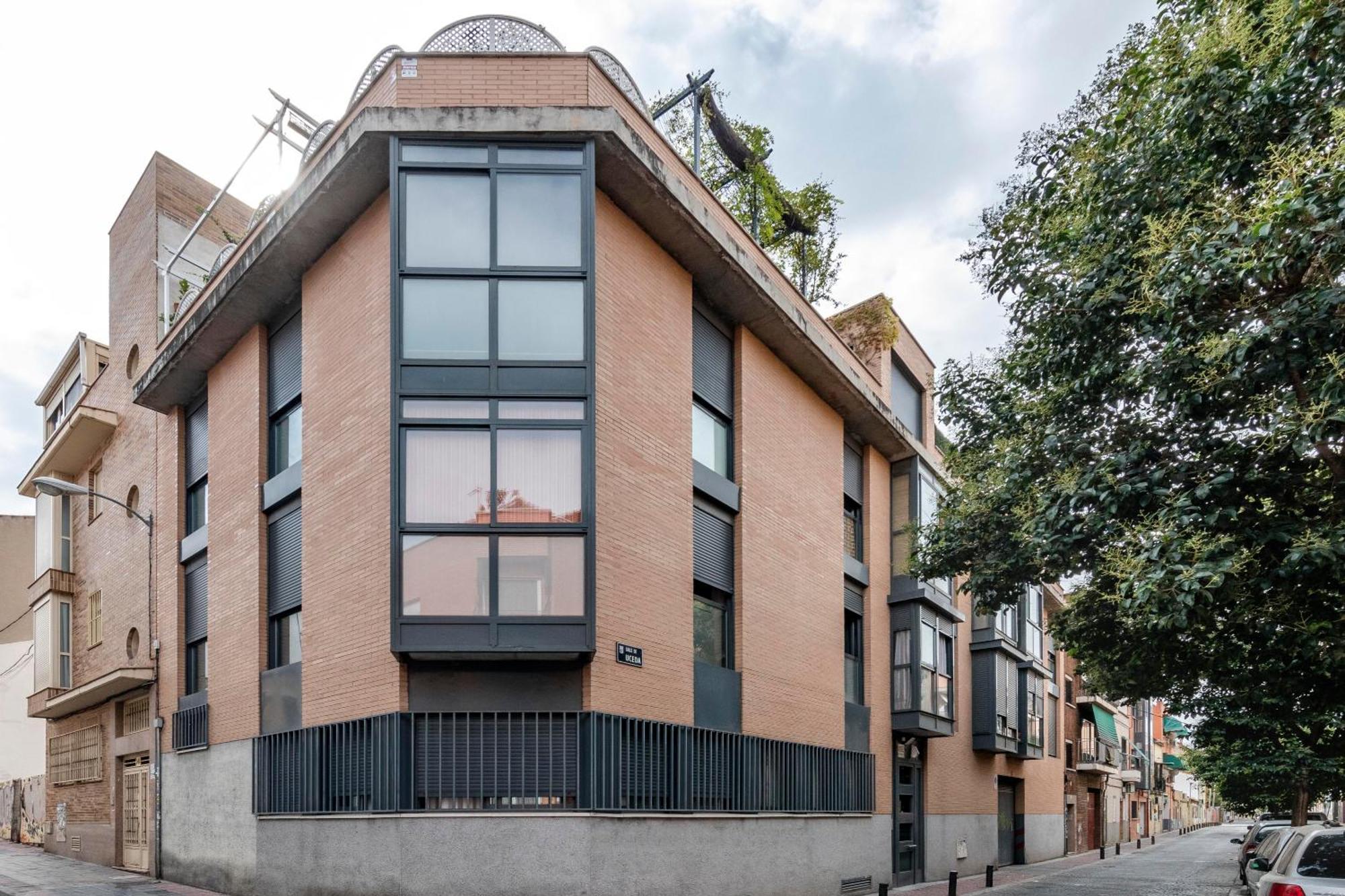 Go By Olala Homes Apartment
