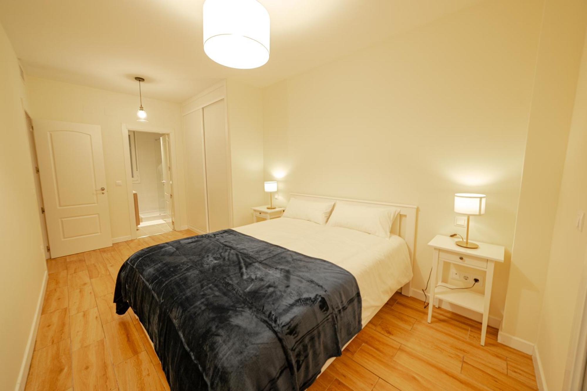Avenida De America -chamartin- 0a93 Apartamento *