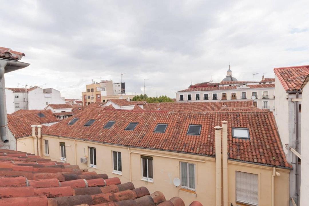 Apartamento Cozy One-bedroom Penthhouse La Latina