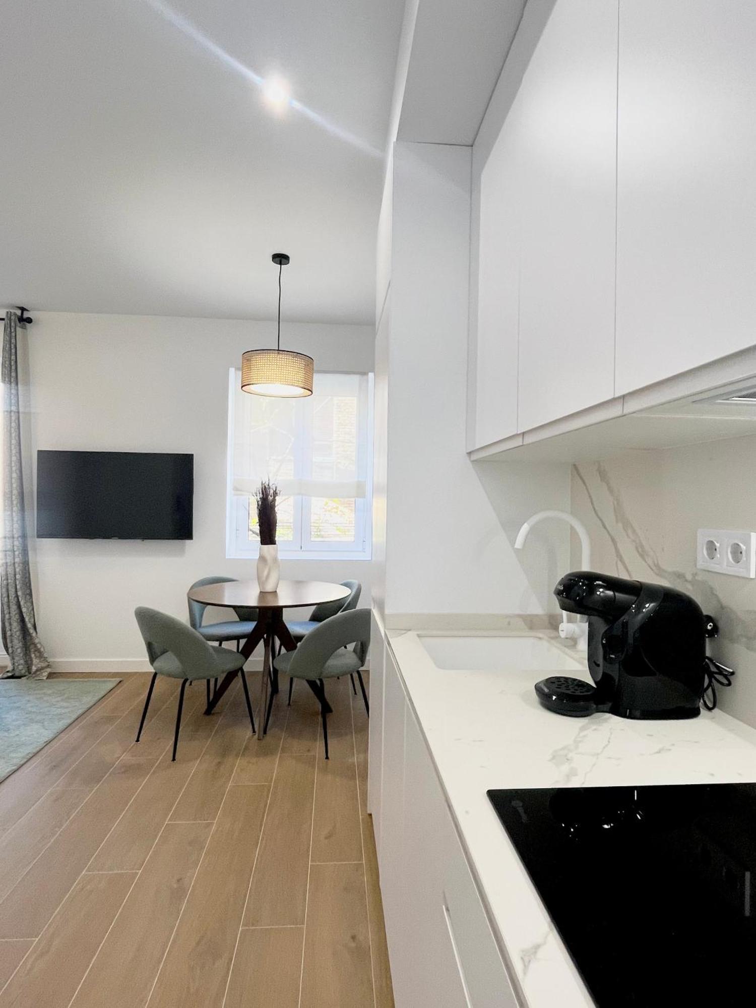 Dplace To Be - En Barrio De Salamanca Madrid