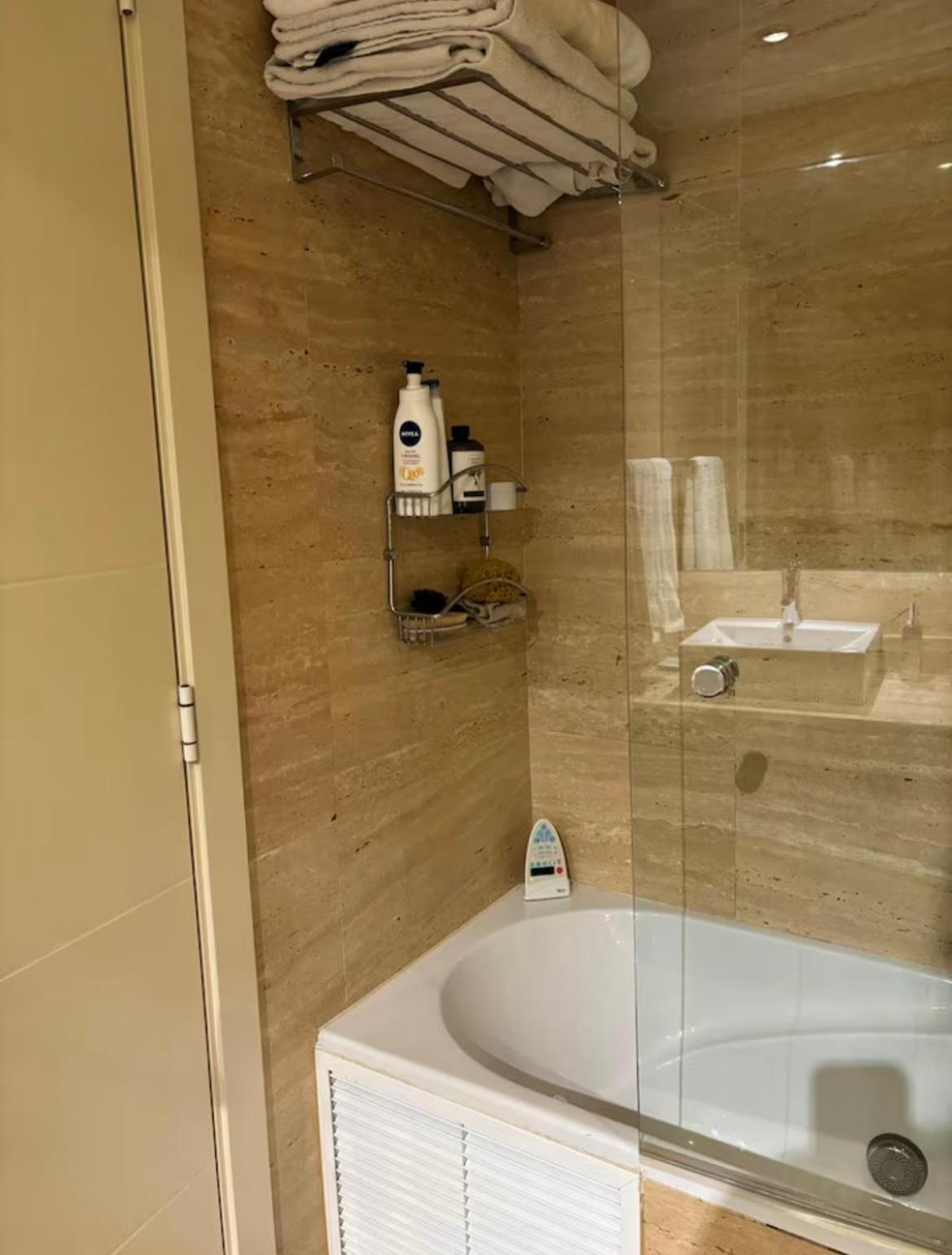 Bed and breakfast Con Bano Privado Madrid
