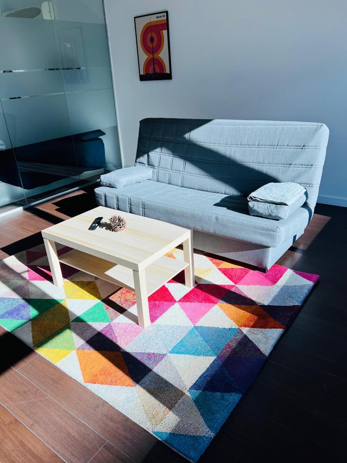 Apartamento De Al Cielo Con Wifi Y Netflix Madrid