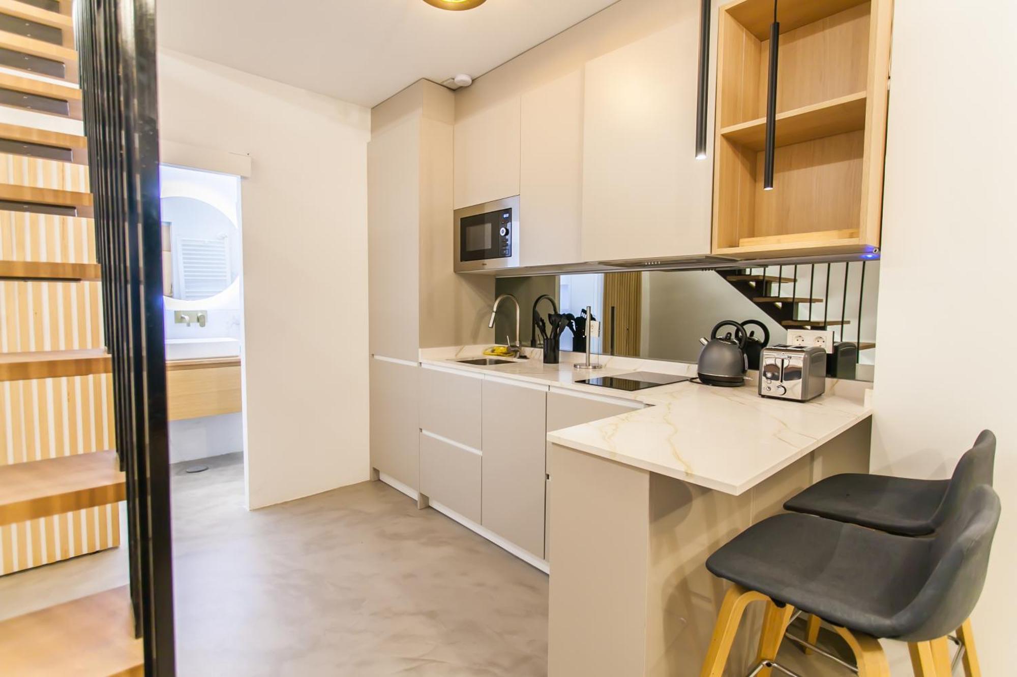 Apartamento Guernica Luxury Duplex - Location, Light, And Art *