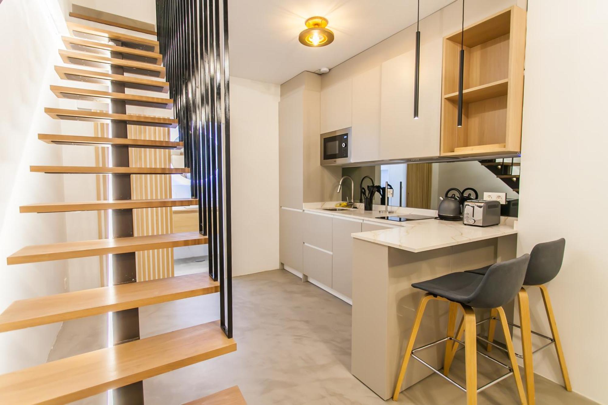 Guernica Luxury Duplex - Location, Light, And Art Apartamento Madrid
