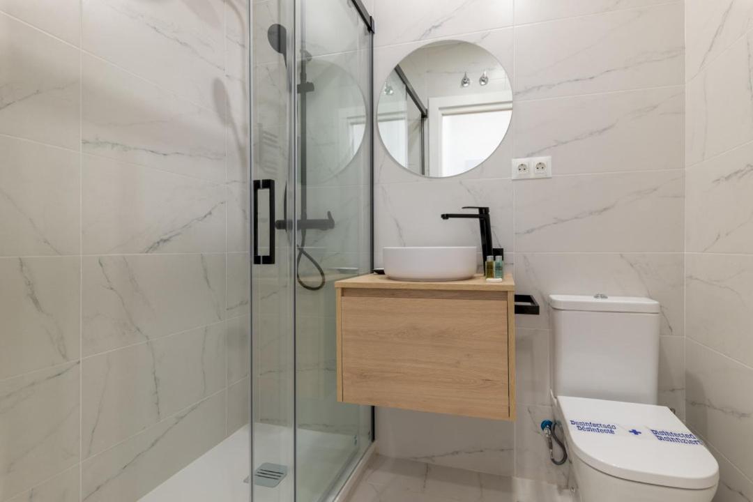 2 Bedrooms 2 Bathrooms Furnished - Retiro - Refurbished - Mintystay Madrid
