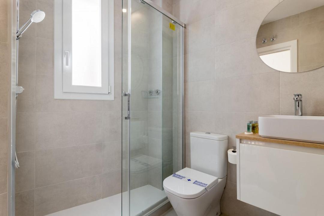 2 Bedrooms 2 Bathrooms Furnished - Retiro - Refurbished - Mintystay Apartment