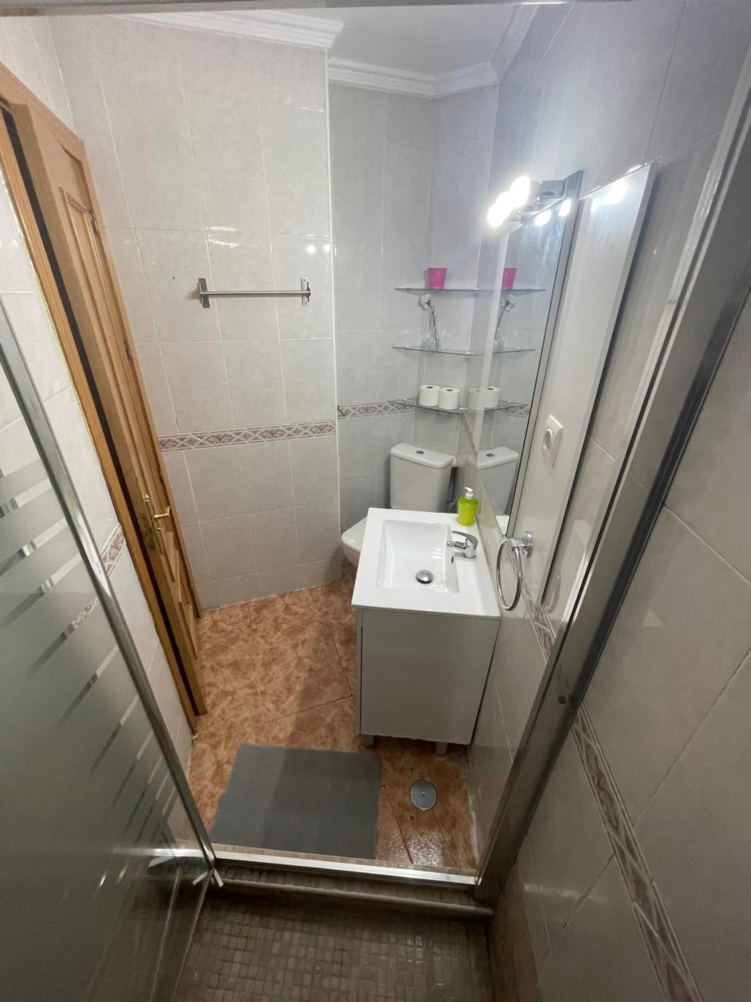 Apartamento Piso Entero En Calle Contraviesa *