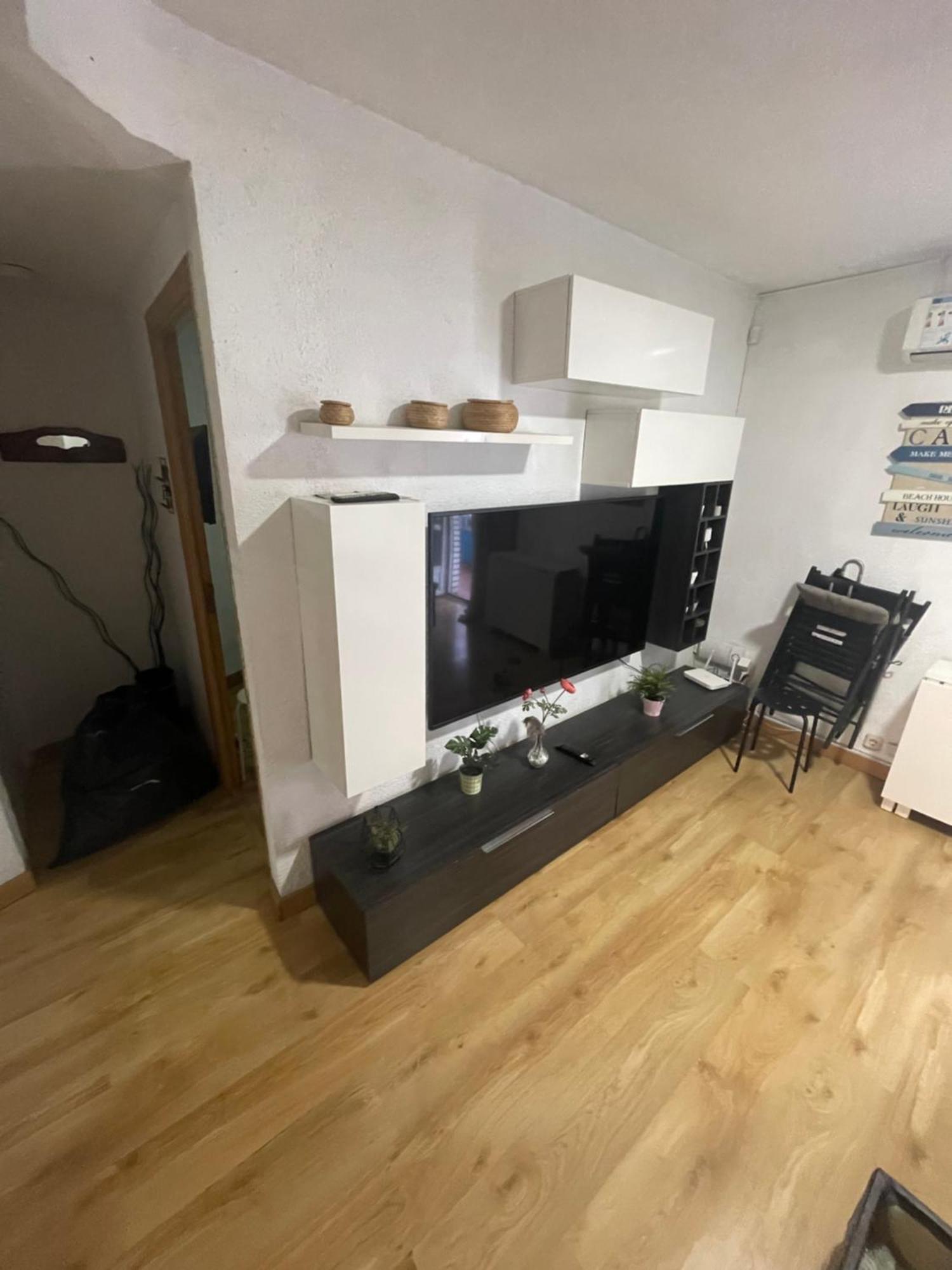 Piso Entero En Calle Contraviesa Apartamento