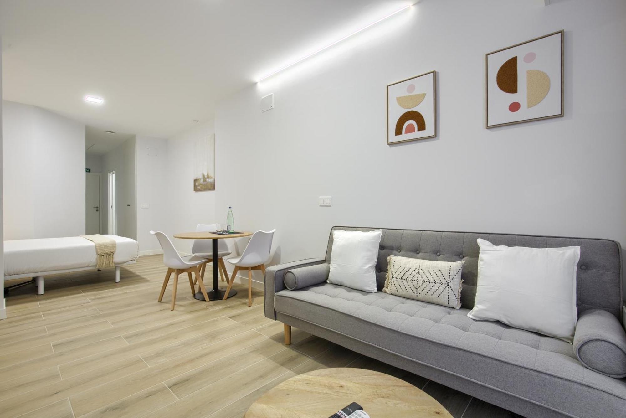 Dobo Homes Sf6 * Madrid