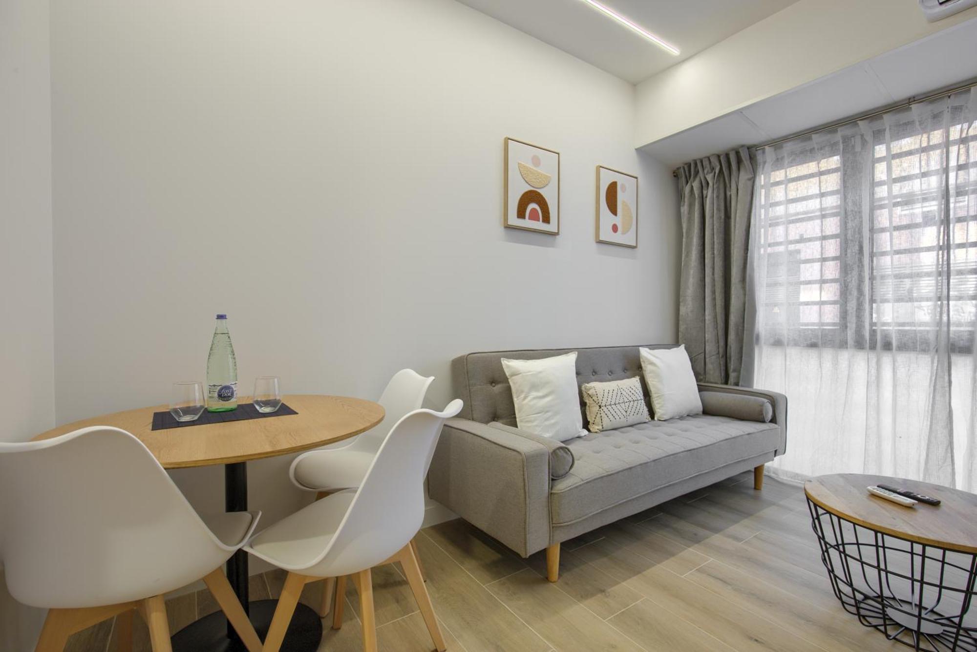 Dobo Homes Sf6 * Madrid