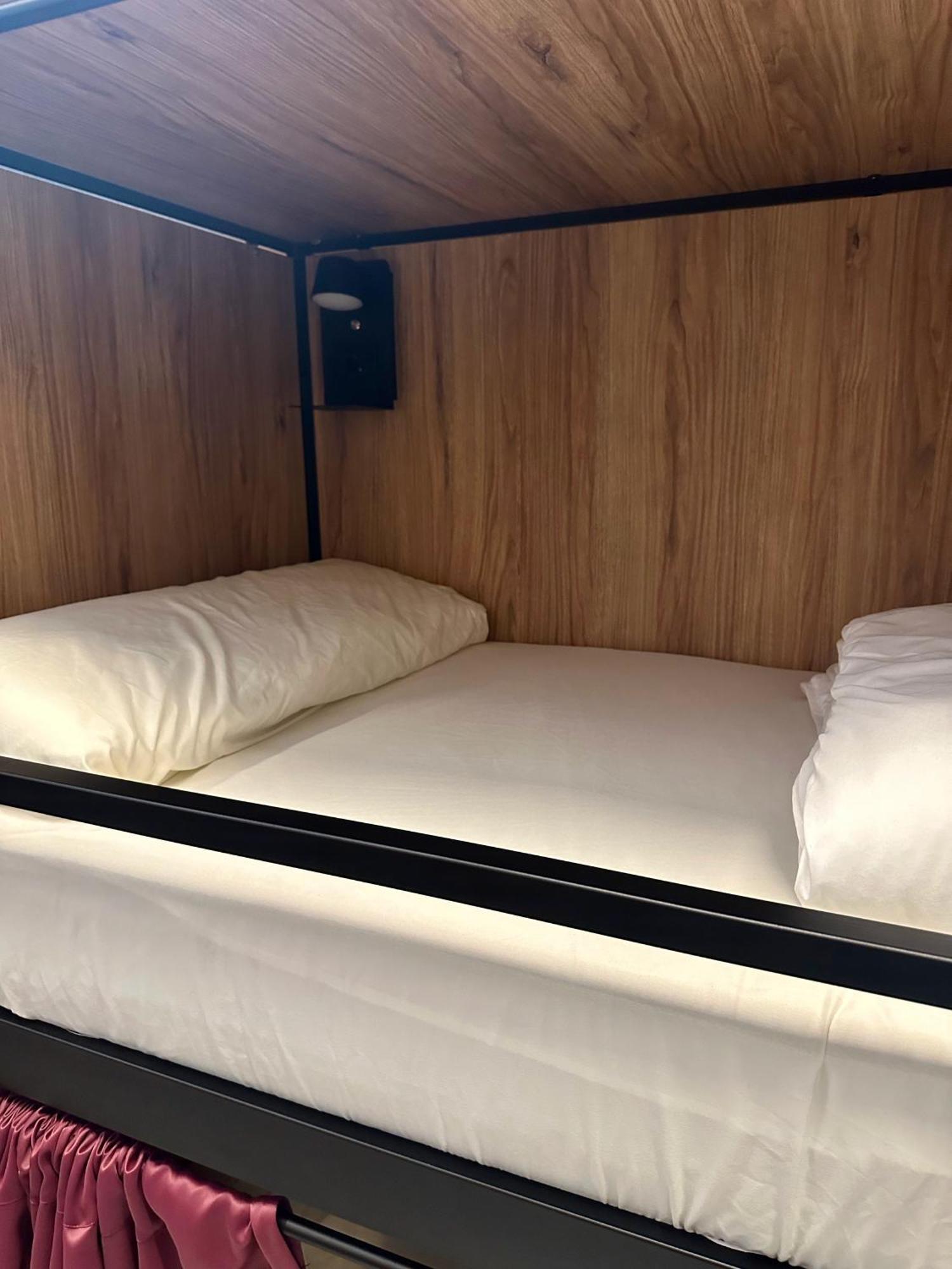 Velvet Pacifico Hostal