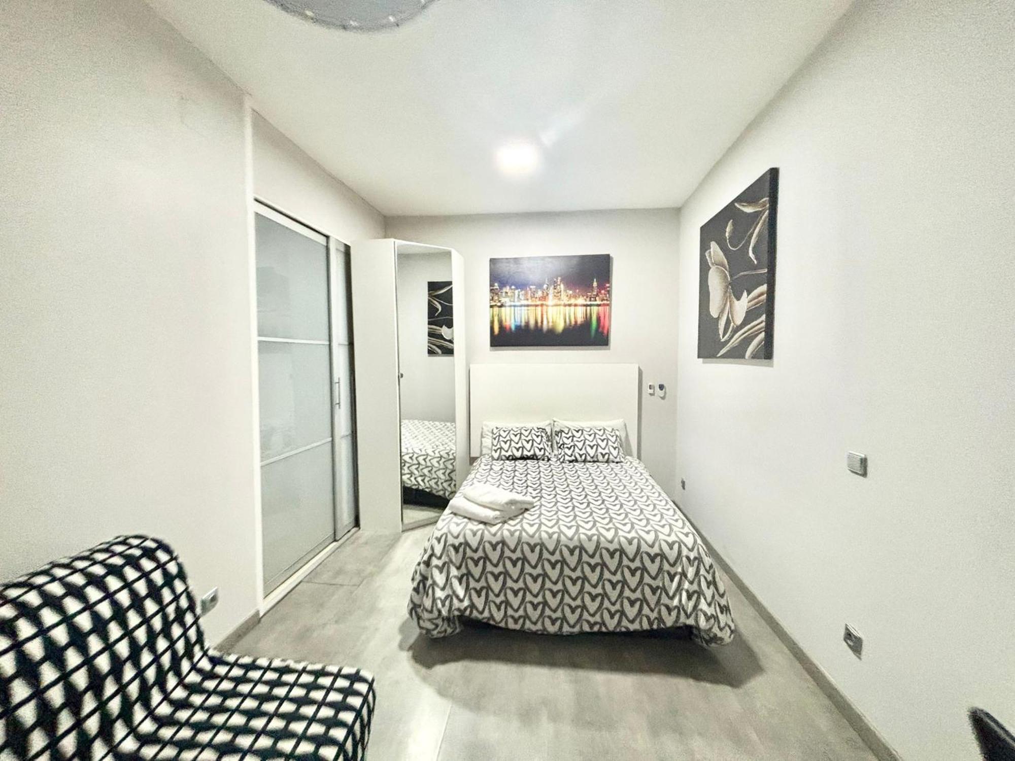 Ferrocaril 2 Apartamento *
