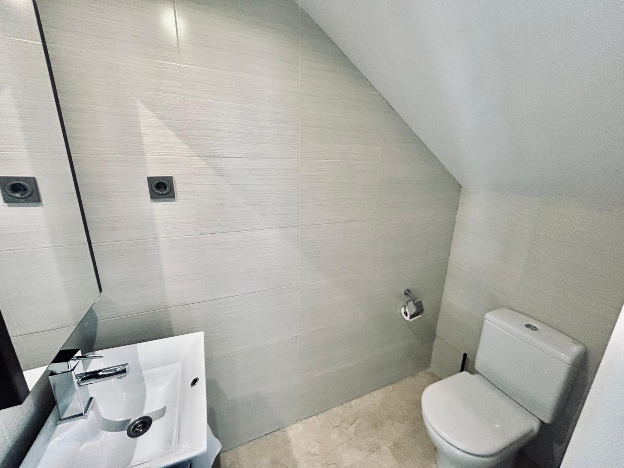 Apartamento Moderno En Marquesado Madrid