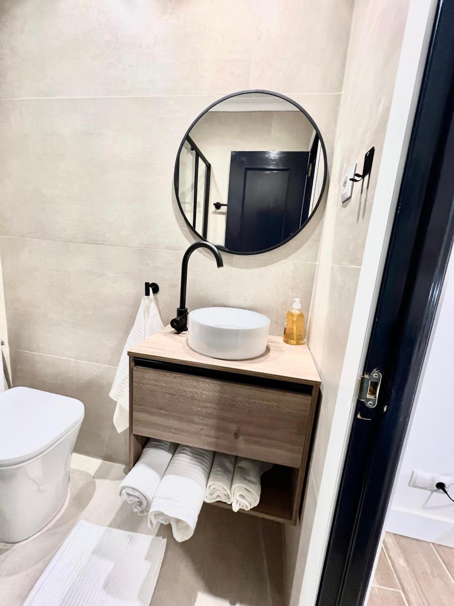 Guest house Miguel Angel Madrid