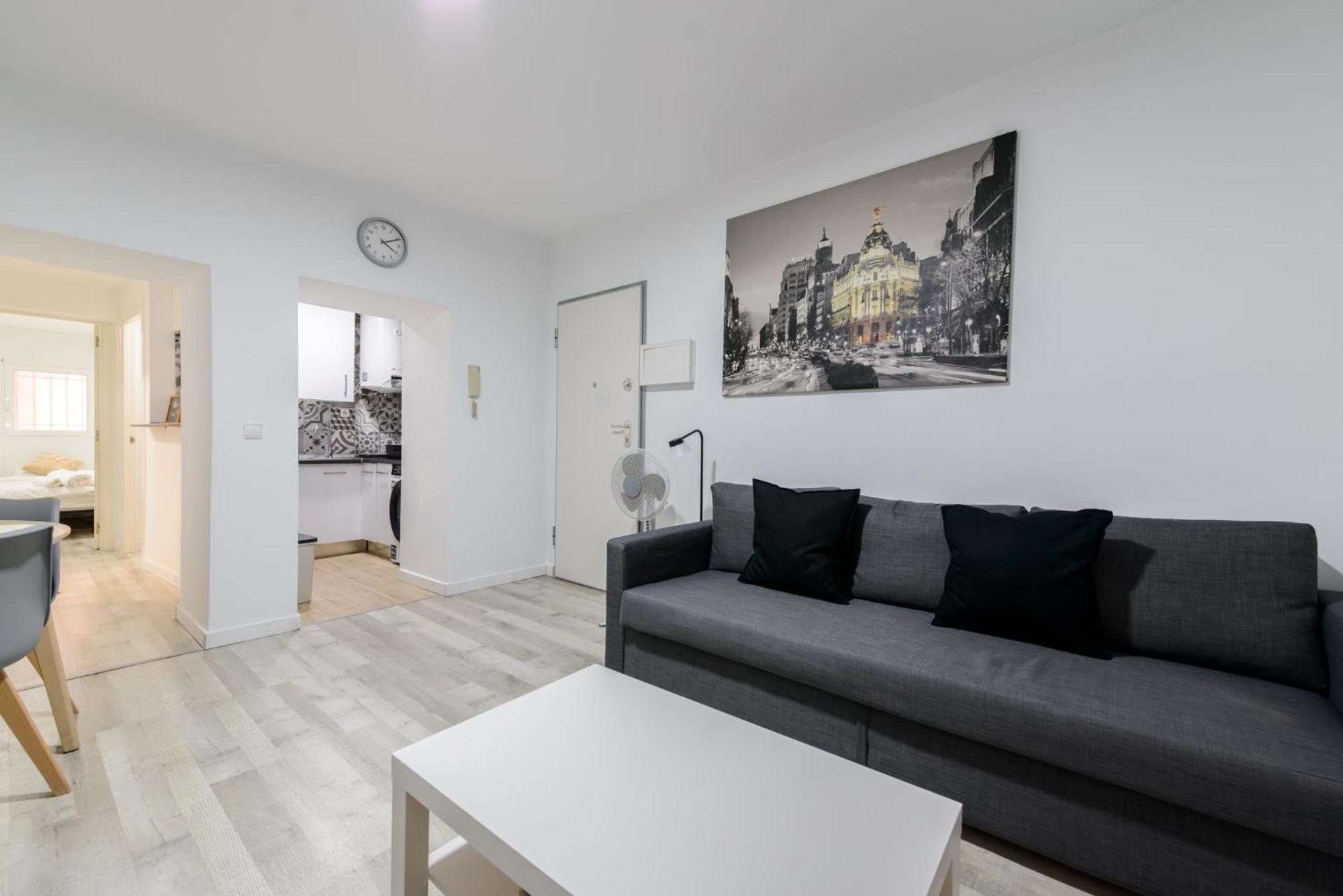 Moderno Y Centrico En El Vibrante Lavapies Apartamento Madrid