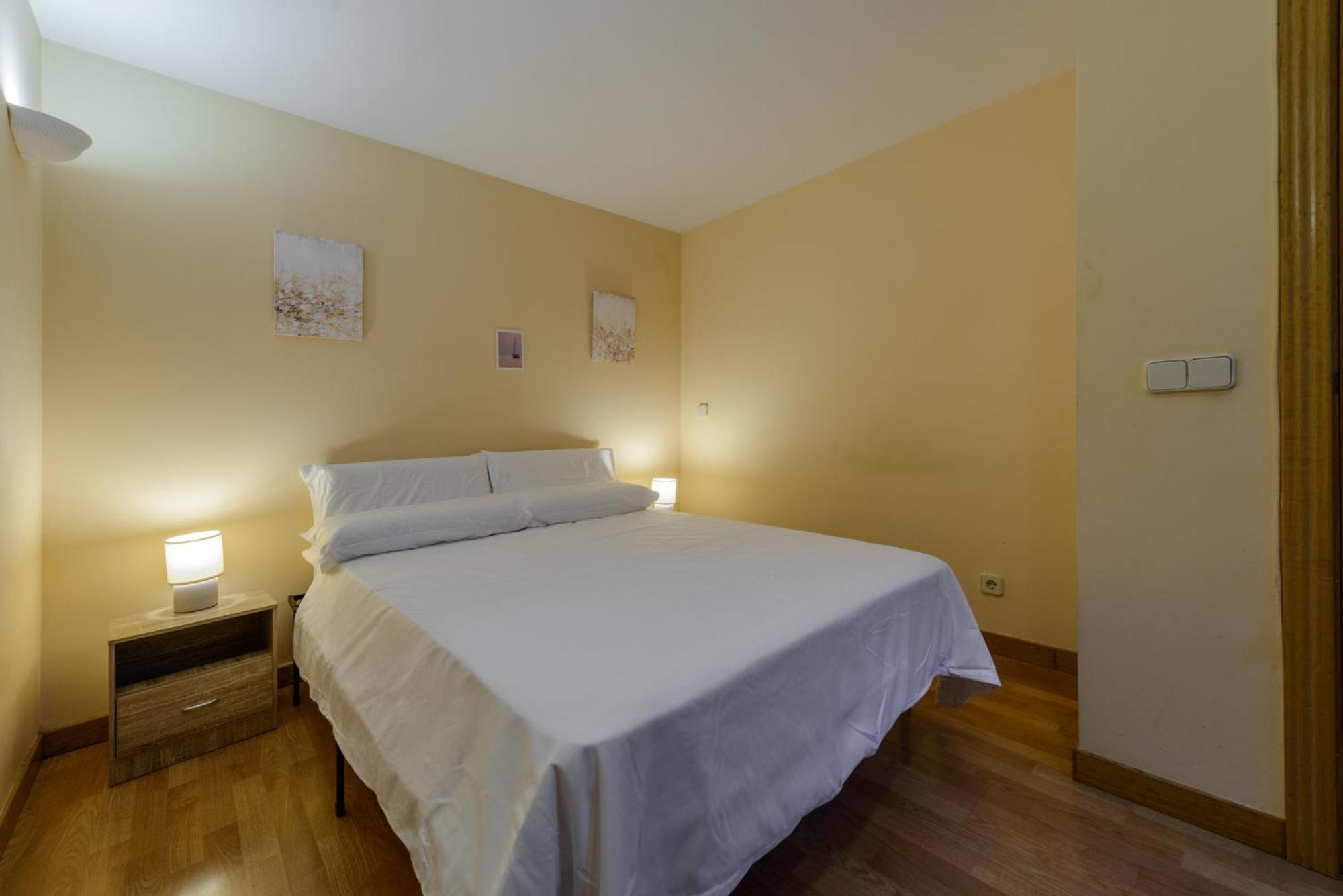 Apartamento Moderno Y Acogedor Zona El Viso, *