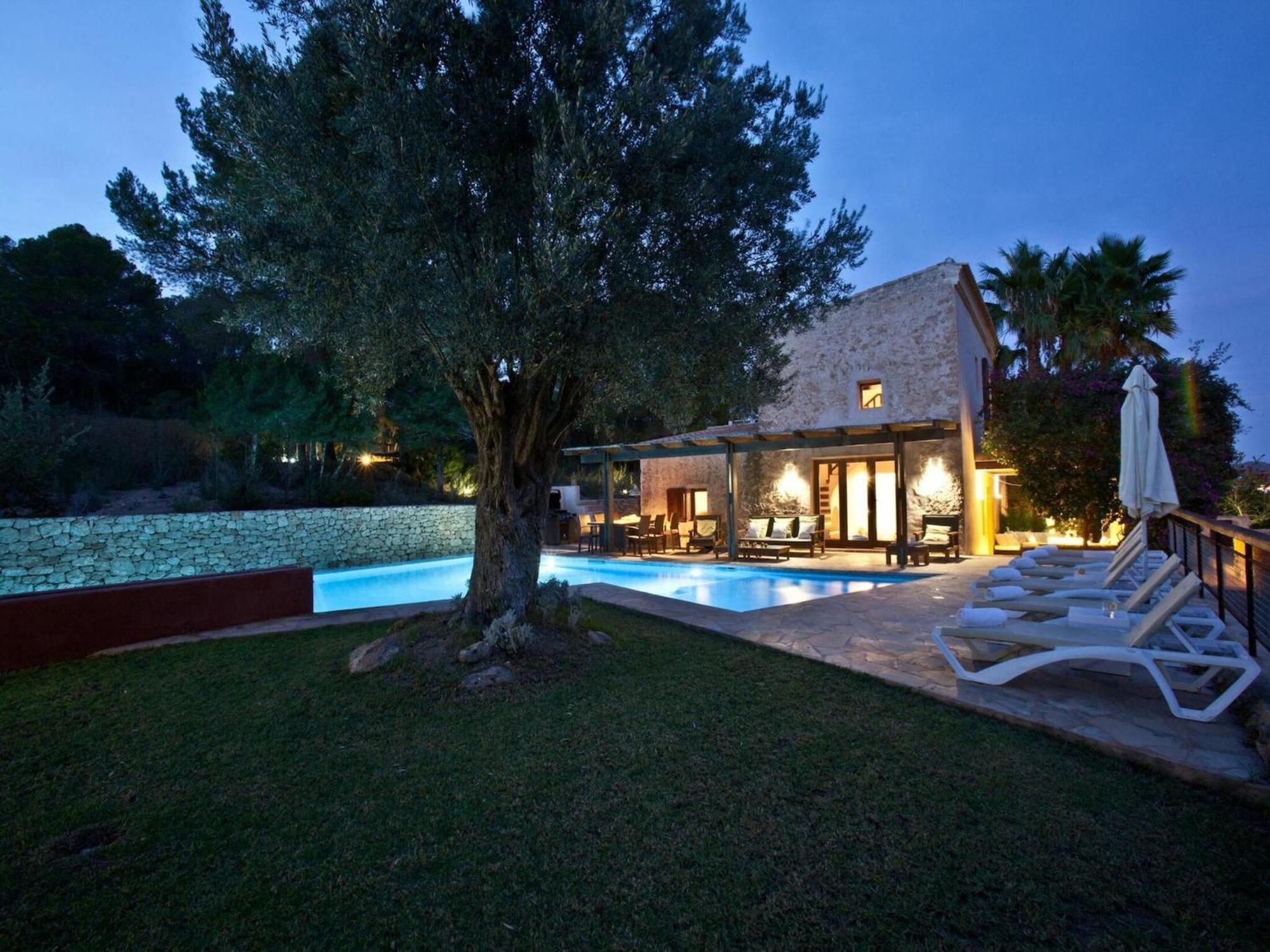With Modern Amenities