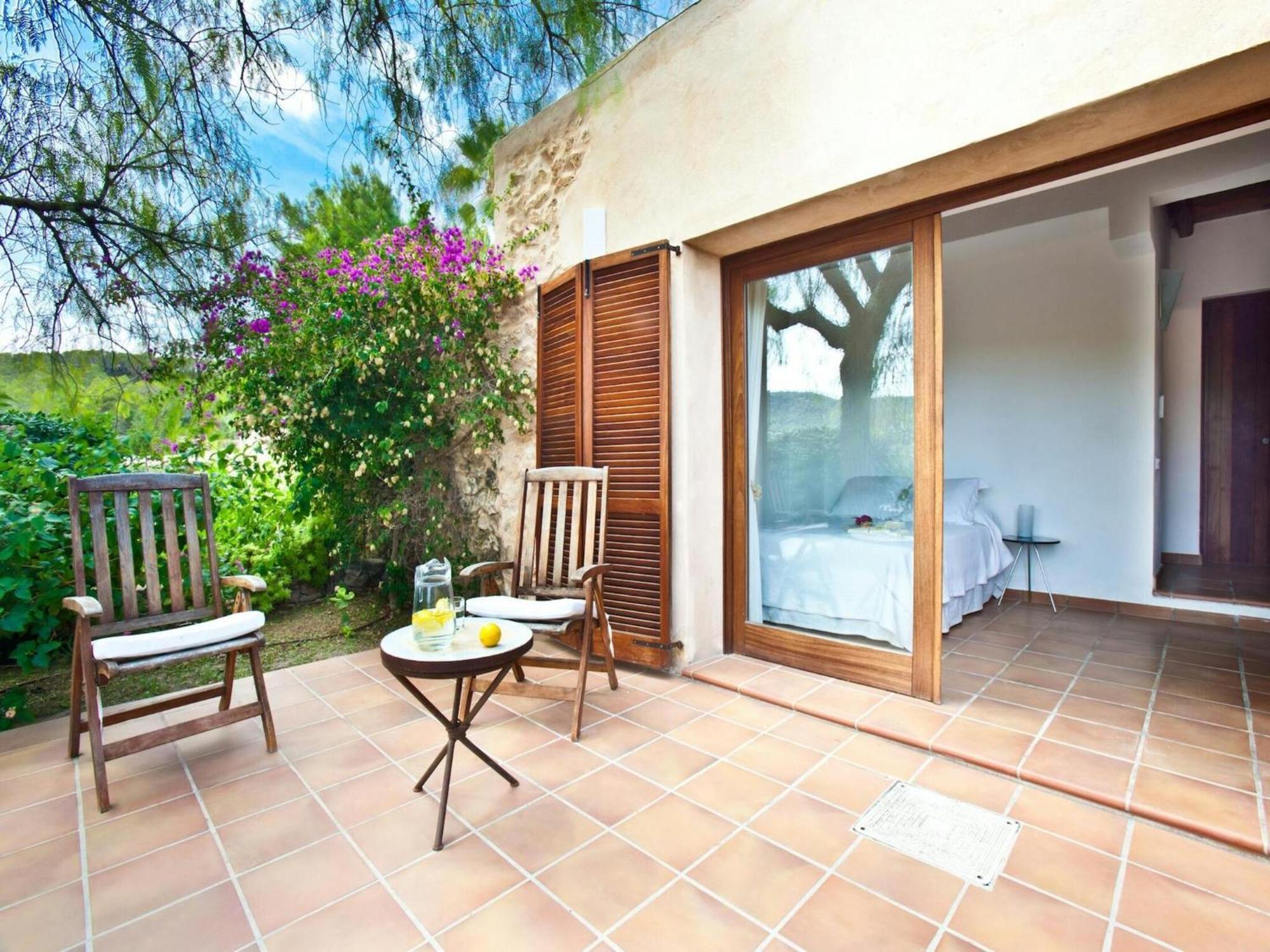 With Modern Amenities * Madrid